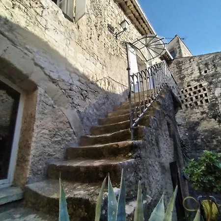 La Maison De Thomas 度假居 Arpaillargues-et-Aureillac