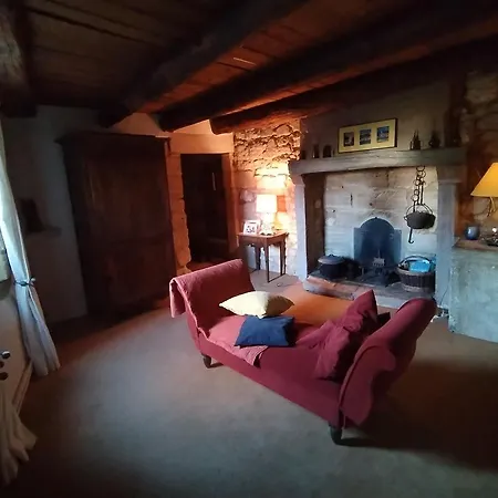 La Maison De Thomas * Arpaillargues-et-Aureillac